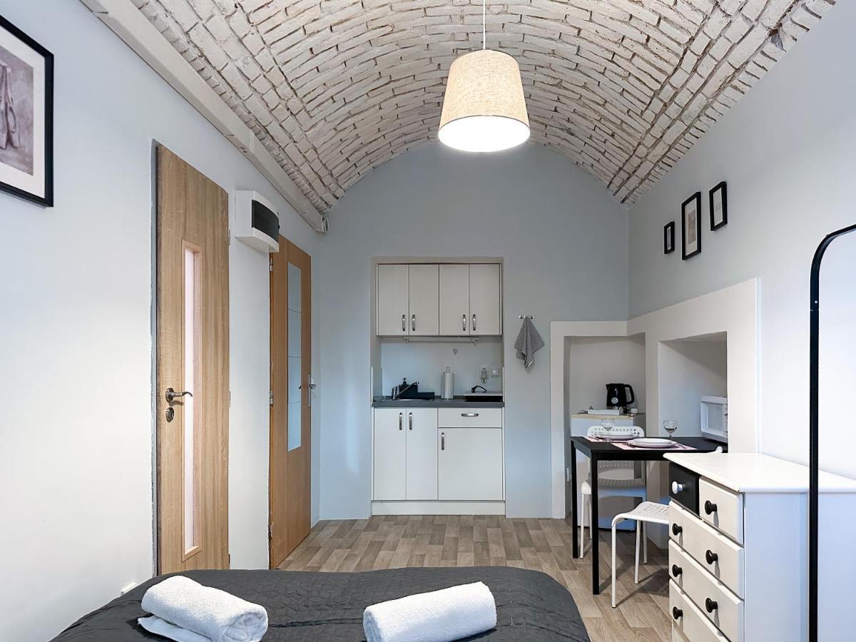 Elso Apartments Praag Buitenkant foto
