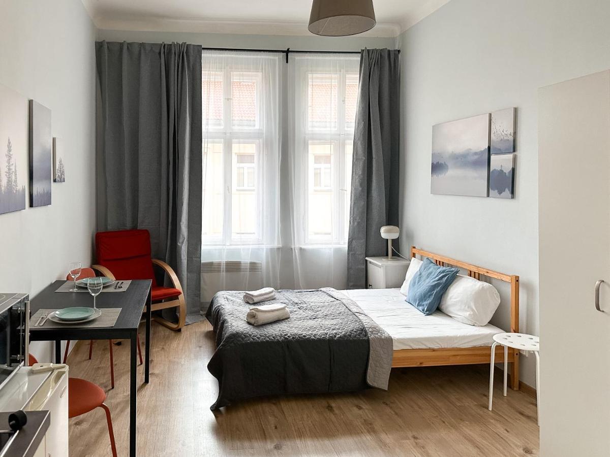 Elso Apartments Praag Buitenkant foto