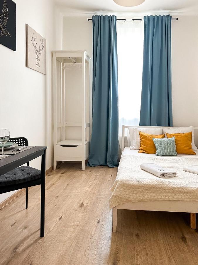 Elso Apartments Praag Buitenkant foto