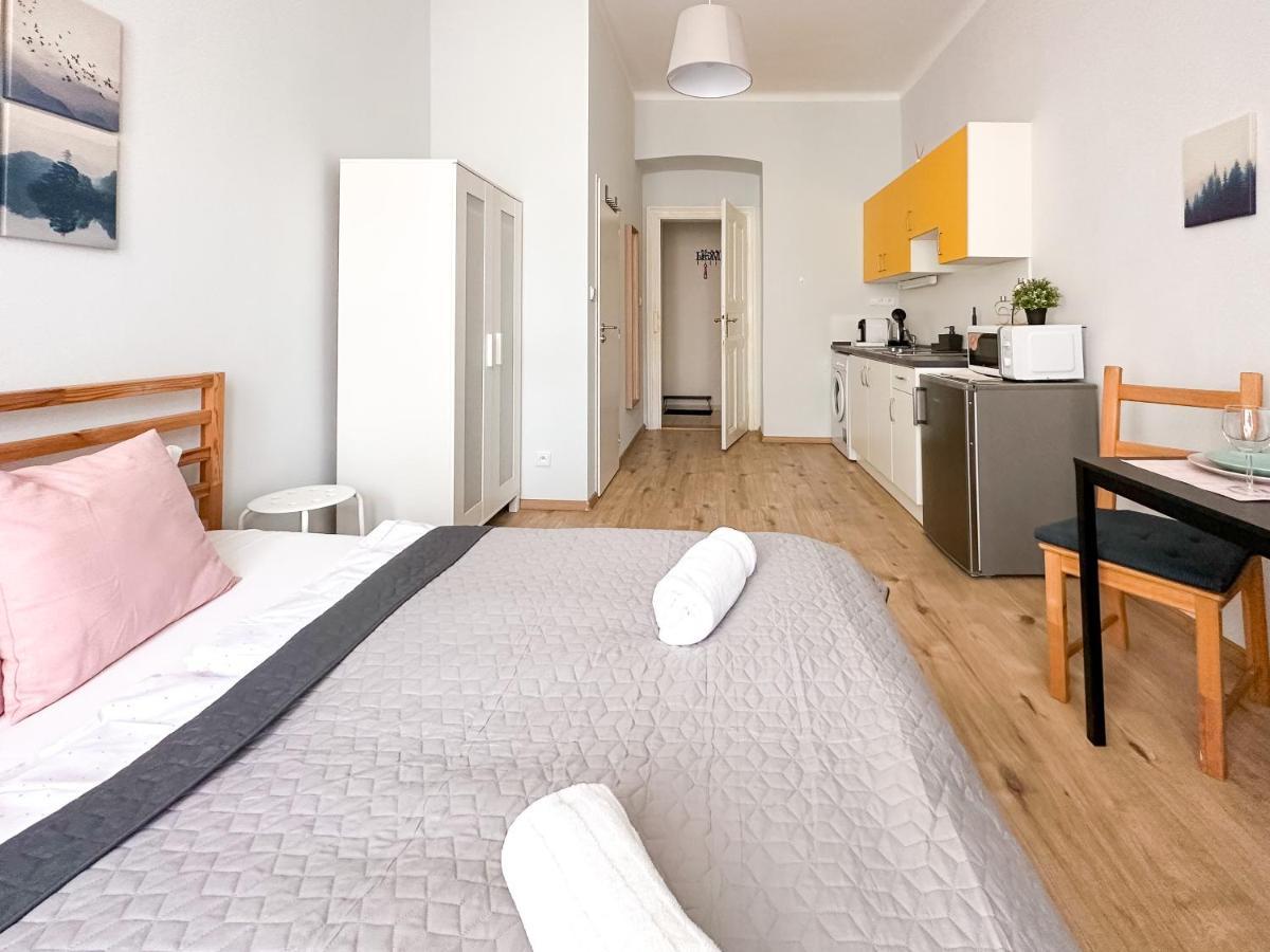 Elso Apartments Praag Buitenkant foto